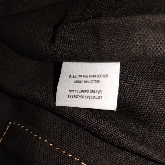 SOLD NWT Wanderers Travel Co. Madrid Handgag with Bellagio Card Wallet Included - Picture 6 of 15